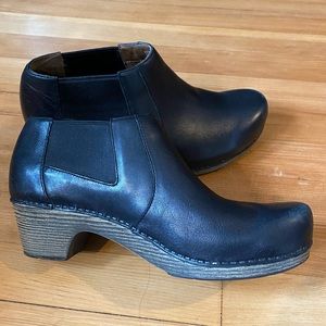 Dansko booties size 41